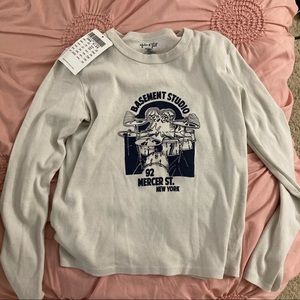 Brandy Melville Graphic Long Sleeve Top